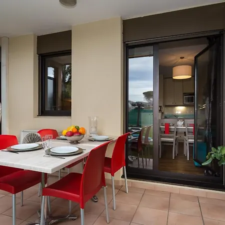 Les Jardins Ombrages Apartment